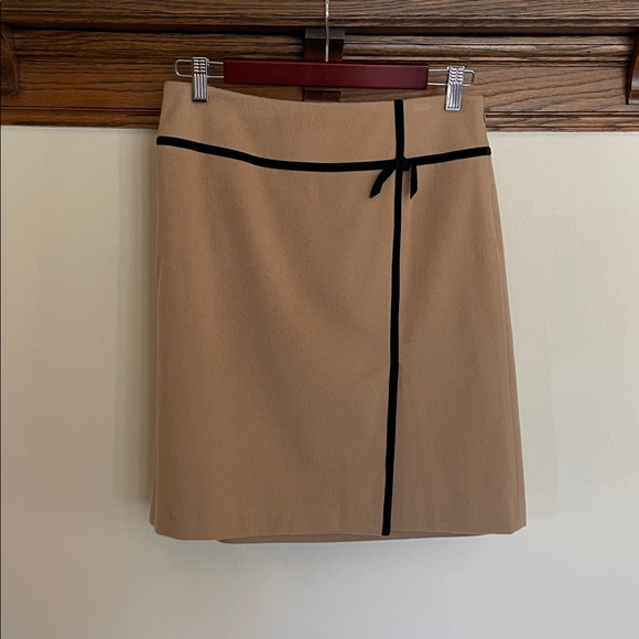 LOFT Dresses & Skirts - Velvet Accented Skirt